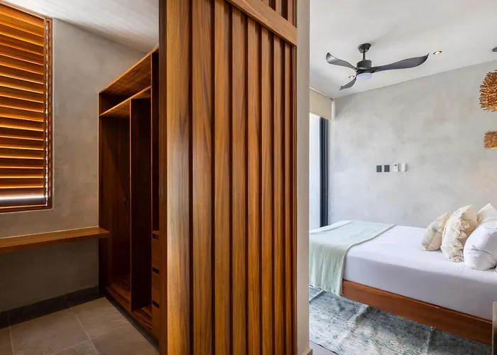 Luxury With 2 Private Pools & Rooftop *