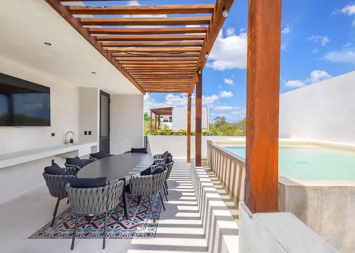 Villa Luxury With 2 Private Pools & Rooftop Tulum